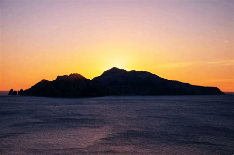 Capri day and night tour with local guide and boat trip | TUI