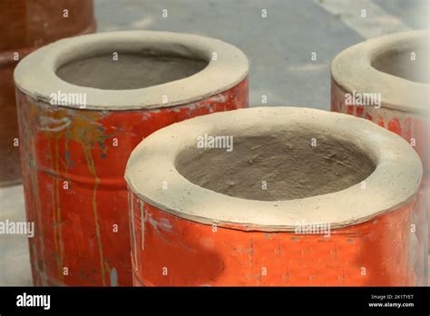 Tradtional Indian DIY Clay Oven Also Called Desi Mitti Ka Tandoor ...