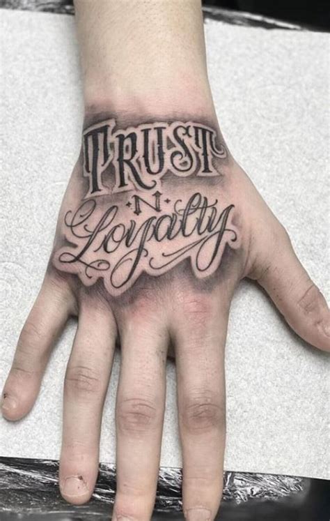 16 BEST HAND TATTOOS FOR MEN – BeautyPg
