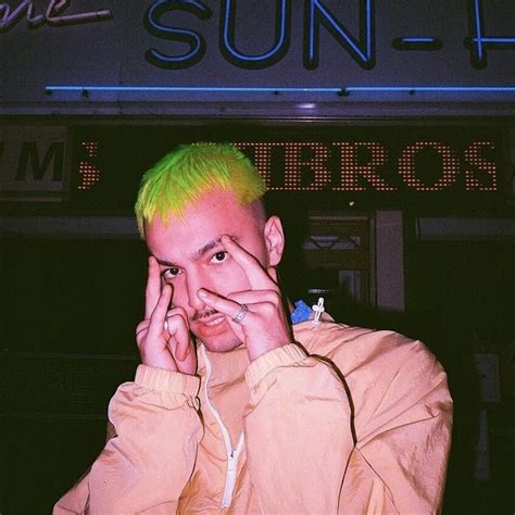 VV Pampi Lyrics, Songs, and Albums | Genius