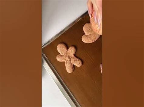 Макарон пряничний чоловічок інст: cake.yanni 🍯 - YouTube