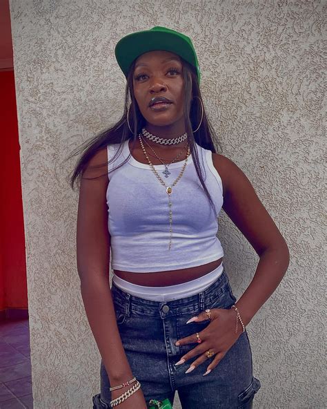 Emmah🌸 | First slide…forever a maximalism jewelry girly🌸💅 Thanks to