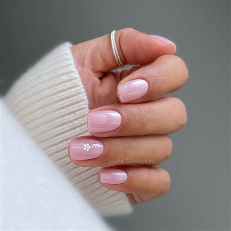 23+ Classy Pale Pink Nail Ideas (2025) - DrExplains