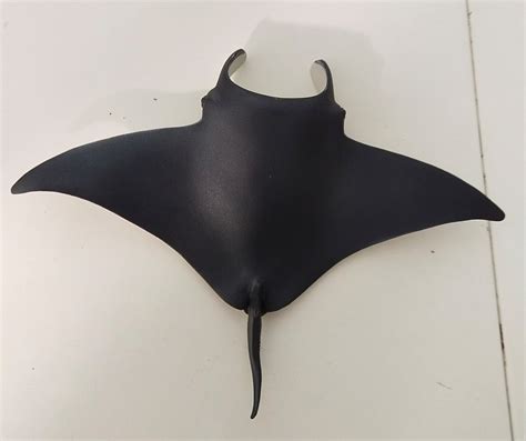 Manta Ray (Marine Life by Papo) - Animal Toy Blog