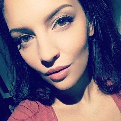 Who is Lana Ivans dating? Lana Ivans boyfriend, husband