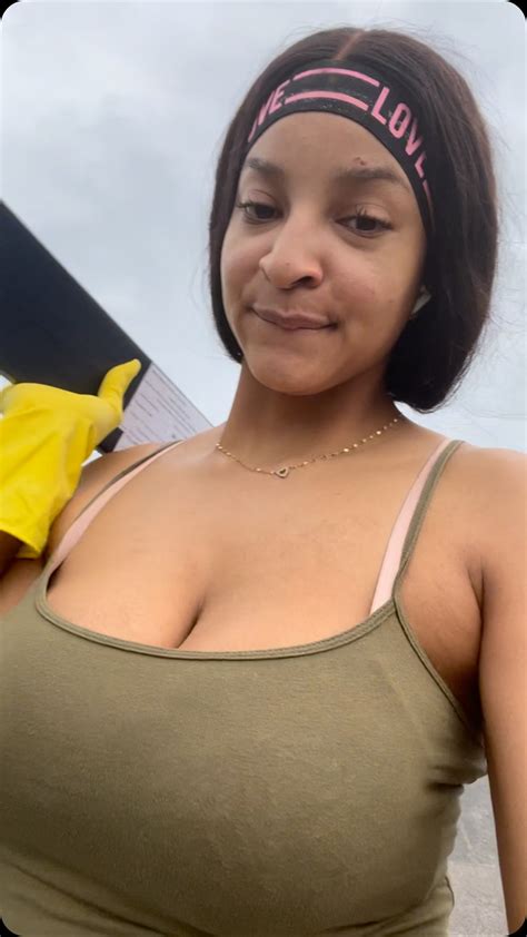 Foxybrown20 (@lifeoffoxybrown) • Instagram photos and videos