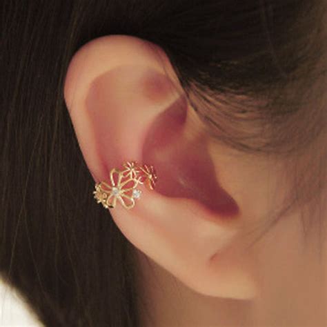 Mabel Flower Ear Cuff Earring – MyBodiArt