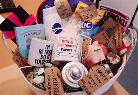 Pensioen collega cadeau | Pensioen, Afscheidgeschenken, Pensioen citaten