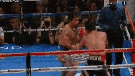 Learn British English: Phrasal Verb - Knock Out