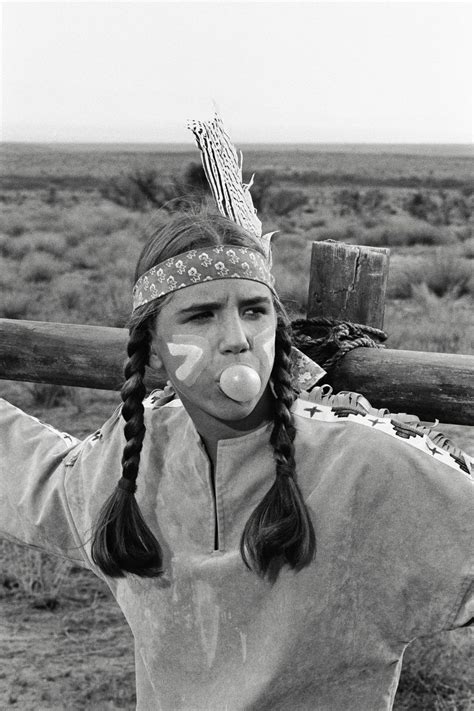 Honey wilder vintage scene - ladegholistic