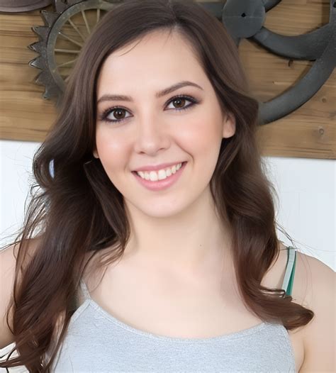 Ember Stone (Actress) Height, Weight, Age, Biography, Boyfriend, Wiki