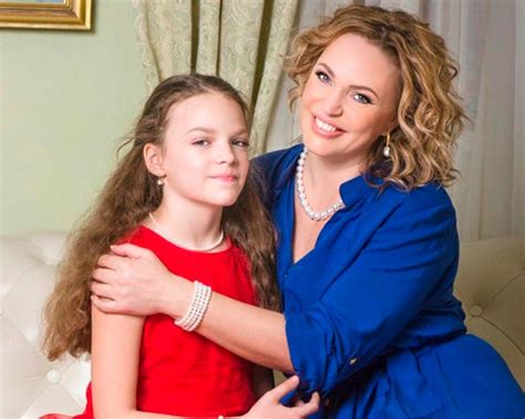 Дети Аллы Довлатовой: сын Павел и дочери Дарья, Александра, Мария