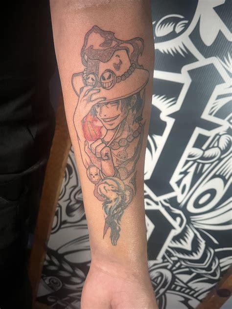 Stitch - Ace - One Piece #anime #tattoo #ace #aceonepiece #acetattoo #