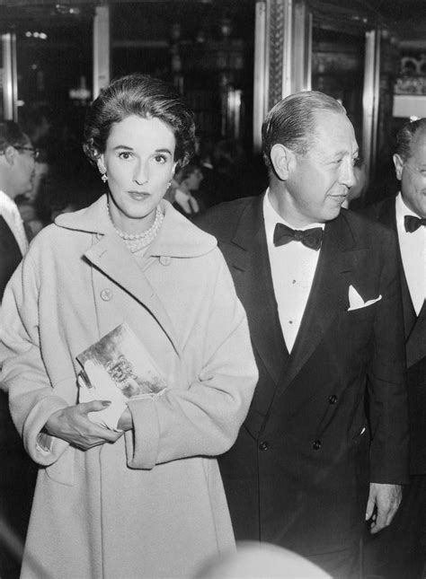 Babe Paley and William Paley in 1954 | Babes, Socialite, Cafe society
