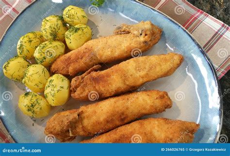 Chicken Kyiv (chicken Kiev) Aka Cotelette De Volaille or Supreme De ...