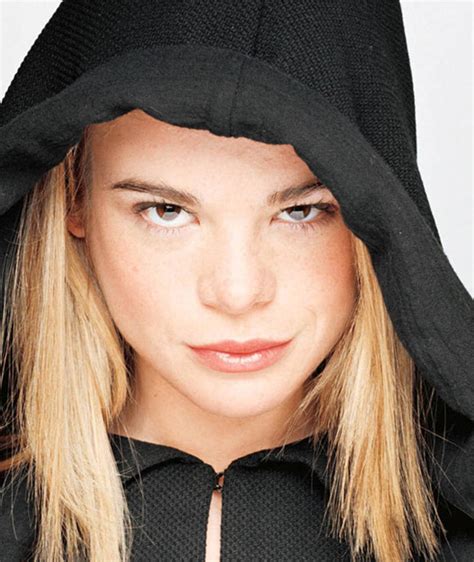Ellen Muth Young