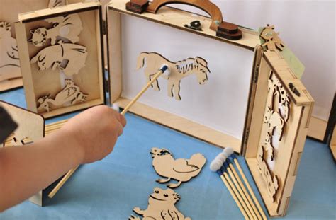 Театр теней в чемодане - бизнес молодой мамы | Wooden toys diy ...
