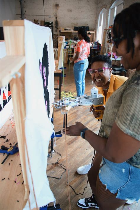 Atlanta Rug Tufting Class – 3‑Hour DIY Workshop | The Tuftest Class