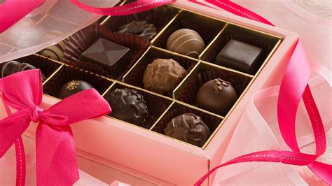 Chocolate Anime Valentines Day Couple