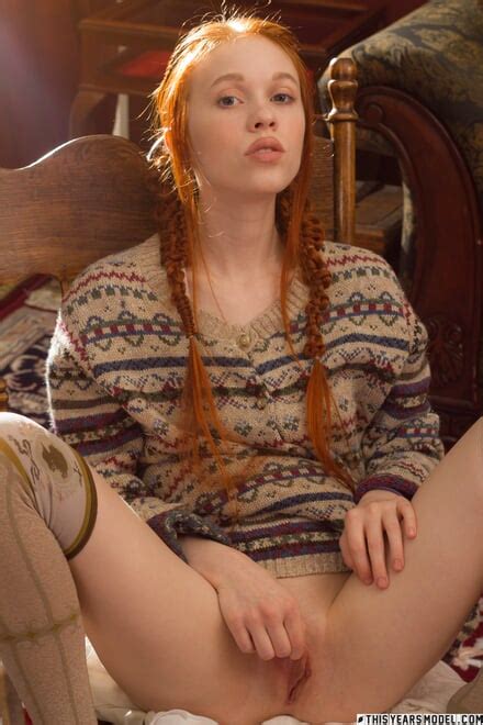 Dolly Little - Dolly By Gas Light - 016 Porn Pic - EPORNER