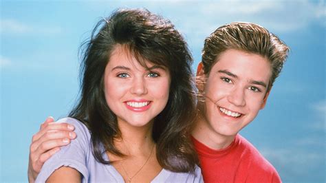 Gif De Zack Morris Salvado Por La Campana Zach Morris GIFs Find