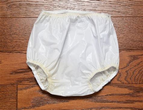 Vintage 40s 50s diapers Warren's baby pants Koroseal | Etsy | Gerber plastic pants, Vintage baby