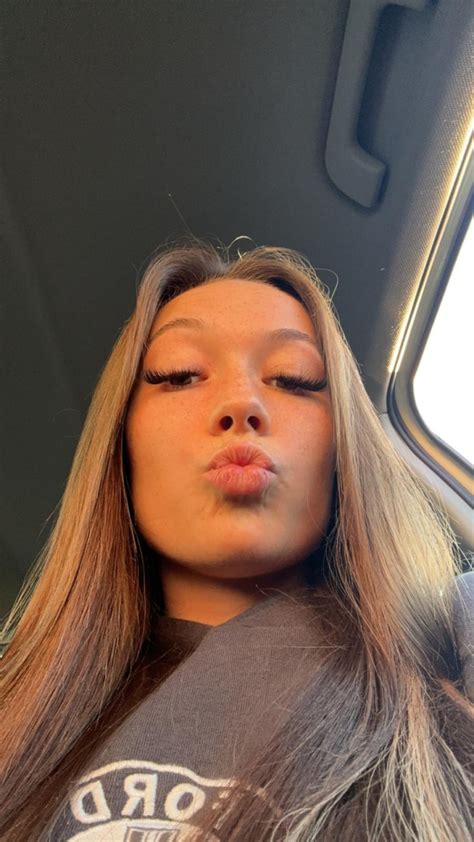 Lucylurkss 💖 OnlyFans - Profile Stats and Graphs, Photo History, Free