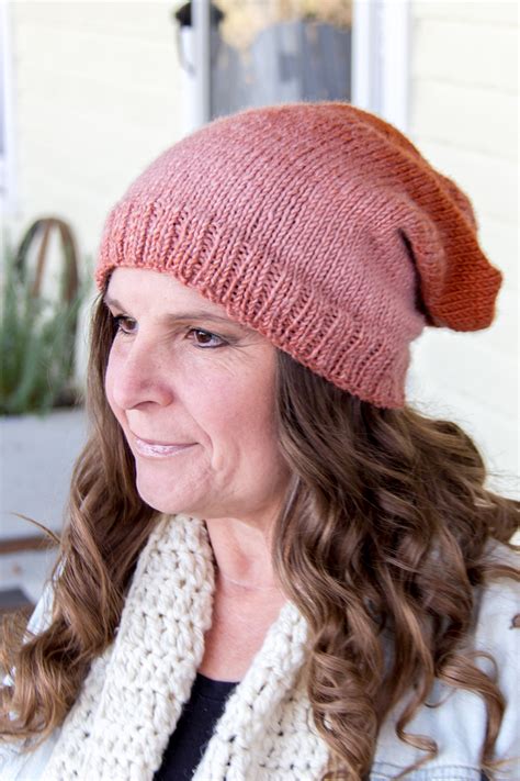Slouchy Hat Knitting Pattern Using Straight Needles - Make and Takes