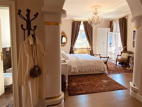 Adora Luxury Hotel – Leonidas Travel