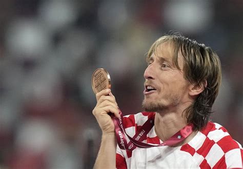 modric tutup karier internasional  medali perunggu