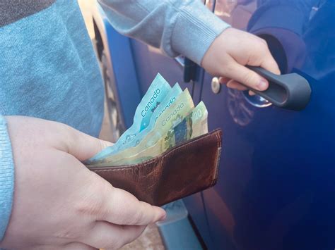 Average Hourly Salary for Sonographers in Calgary, Alberta 9