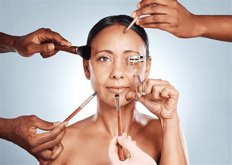 how to put makeup on in order