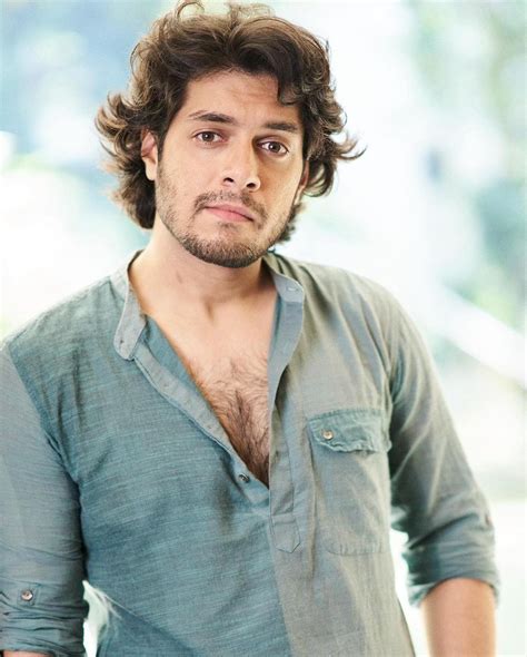 aamir khans son junaid takes  internet  storm