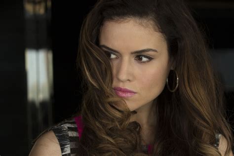 Pictures of Lisa Marcos