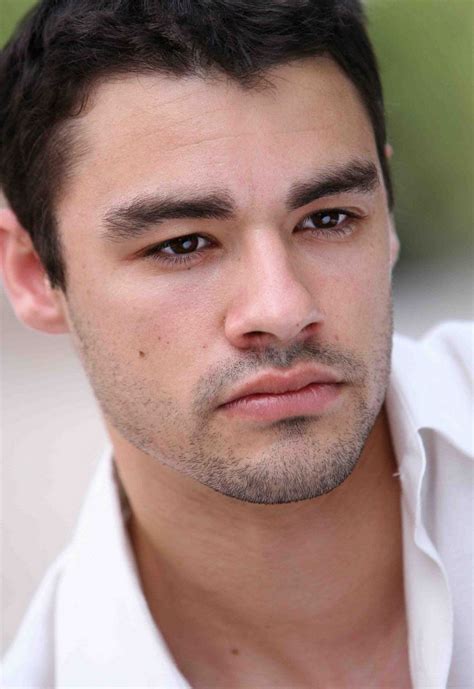 Pictures of Kristopher Van Varenberg