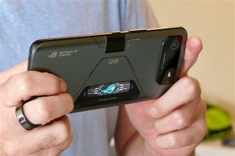 Топ-9 найкращих Android смартфонів на лютий 2023 року. Читайте на UKR.NET