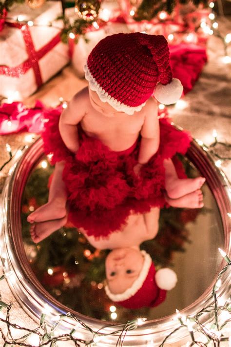 Baby s first christmas photoshoot ideas – Artofit