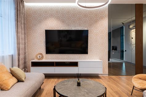 Don't Buy a Curved TV Without Reading This Guide First!