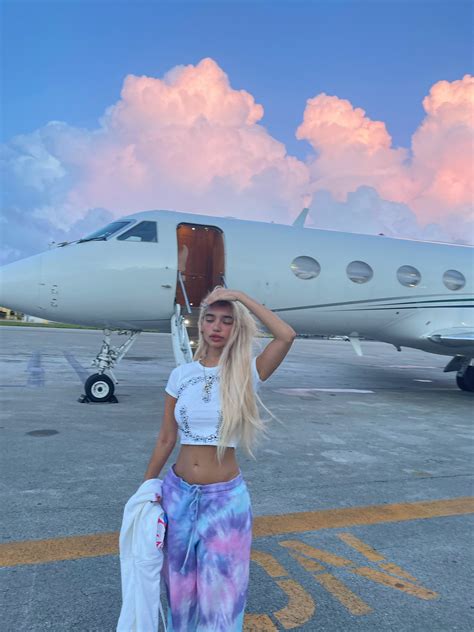 on Twitter: "back to our planet we go 🍄 https://t.co/PcMvDewn61" / Twitter