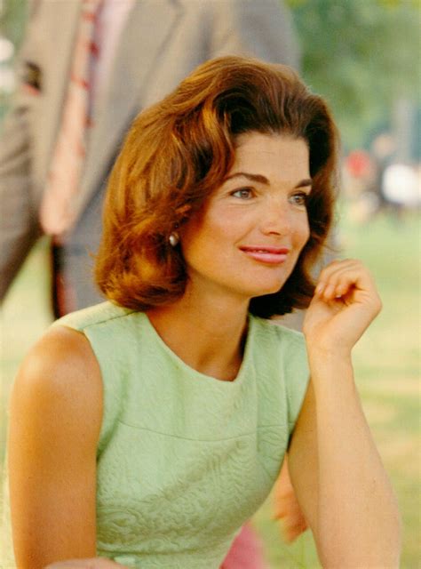 This Is Jackie O.'s Actual Skin-Care Routine From 1963 | Hair styles