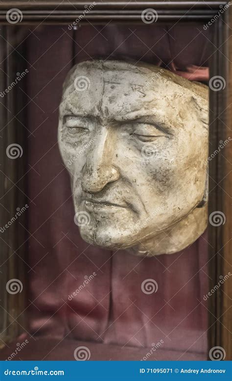 Death mask of Dante editorial photo. Image of alighieri - 71095071