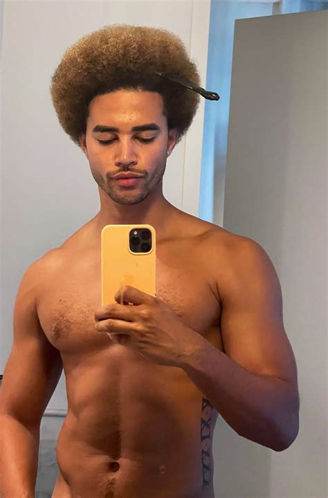 The curly afro men secret to maintaining moisture all day long 18