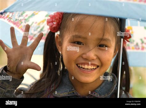 Lao girl hi-res stock photography and images - Alamy