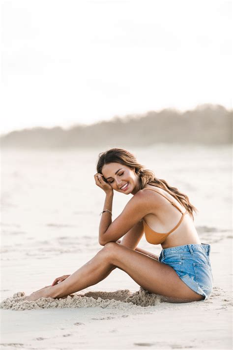 Model Beach Photoshoot Ideas