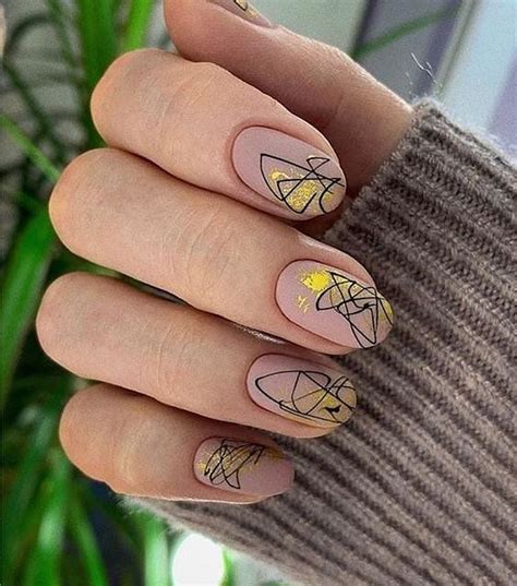 Маникюр на овальные ногти 2024: модный дизайн и новинки | Exotic nails ...