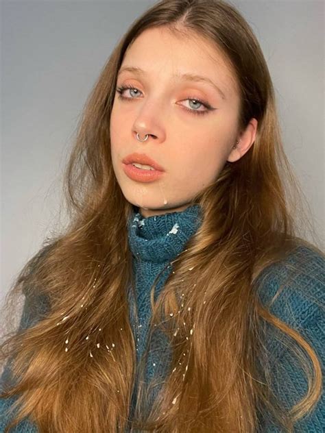 TW Pornstars - MihaNika |NSFW|. Pictures and videos from Twitter.