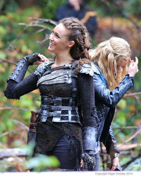 The 100 CW - Eliza Taylor, Alycia Debnam-Carey, Clarke Griffin and