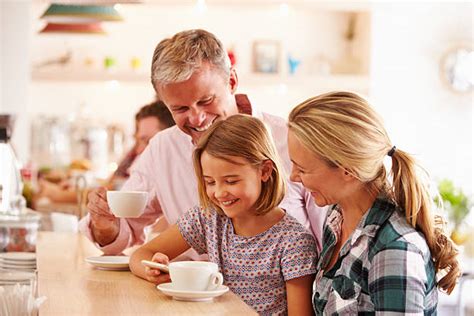 Family At Cafe Stock Photos, Pictures & Royalty-Free Images - iStock