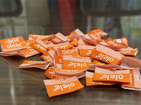 Stepper Eyewear India - lets make the picture perfect look ! with right