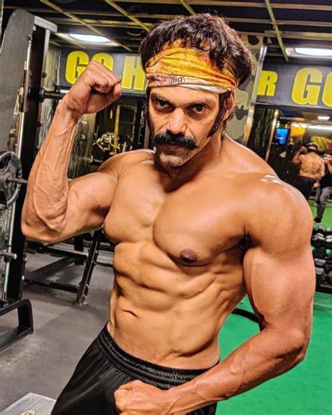 Arya (Actor) Wiki, Height, Age, Wife, Family, Biography & More ...